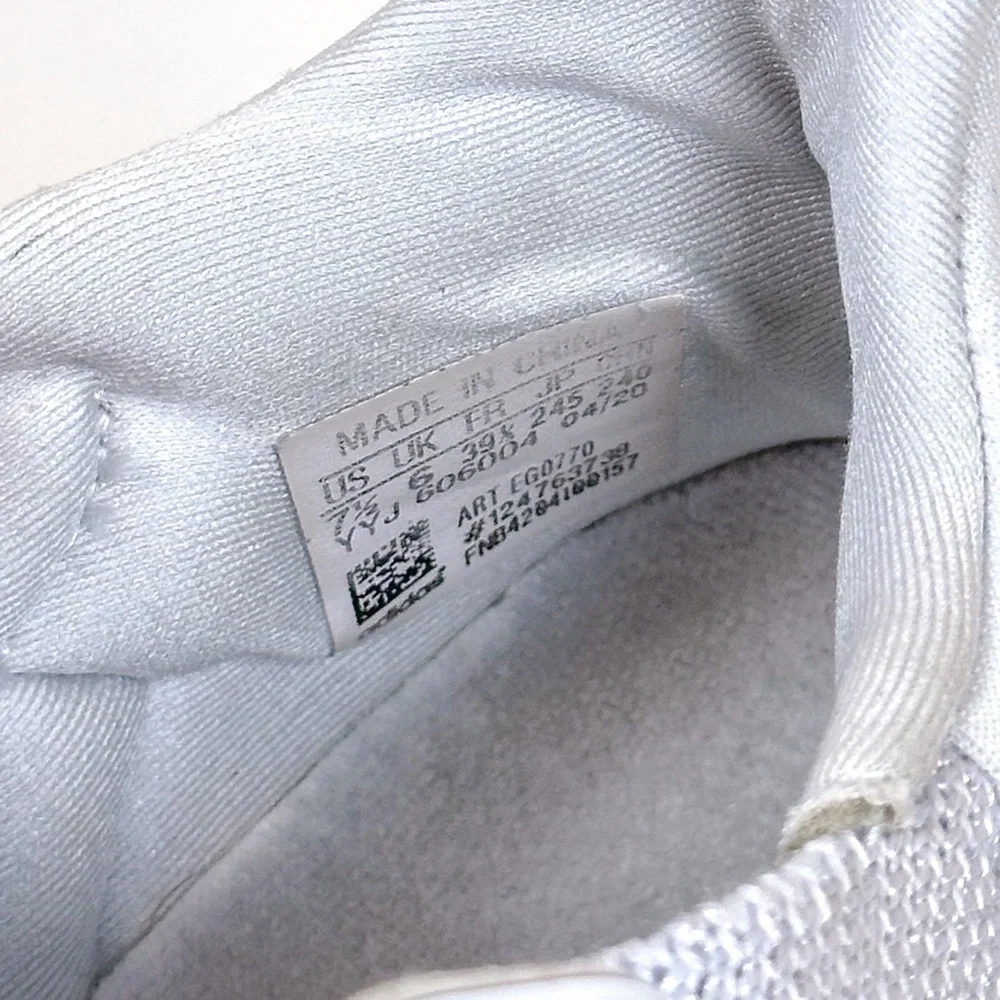 adidas Ultraboost 20 Primeblue Sneakers Running Shoes - Picture 12 of 12